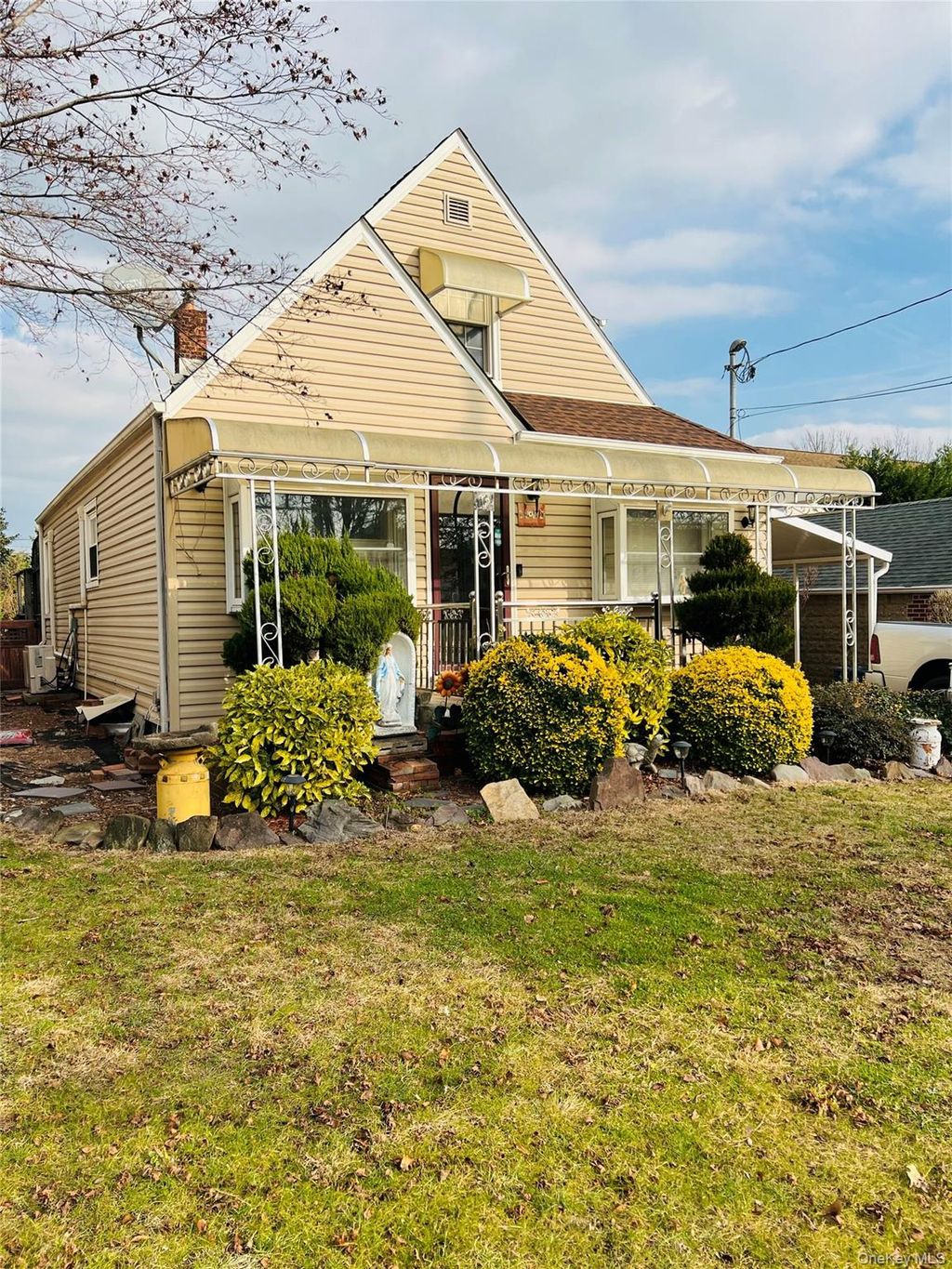 Photo of 1006 N 7th Street, New Hyde Park, NY 11040 (MLS # 942231)