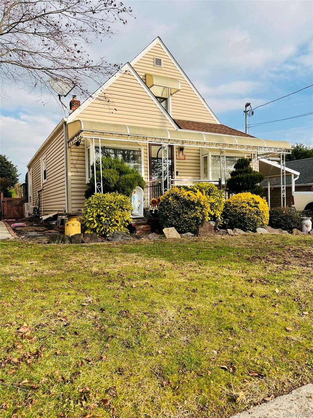 Photo of 1006 N 7th Street, New Hyde Park, NY 11040 (MLS # 942231)