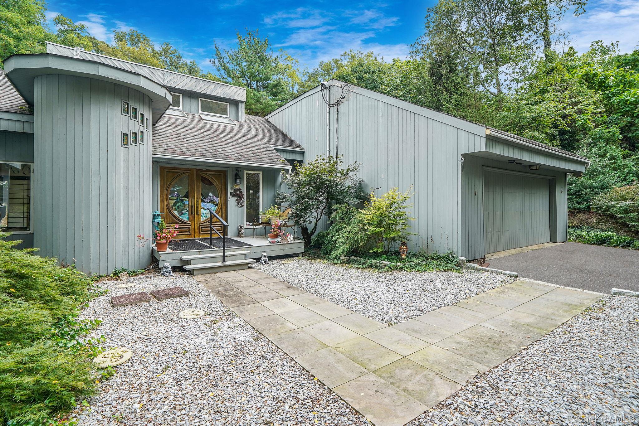 271 Bread And Cheese Hollow Road