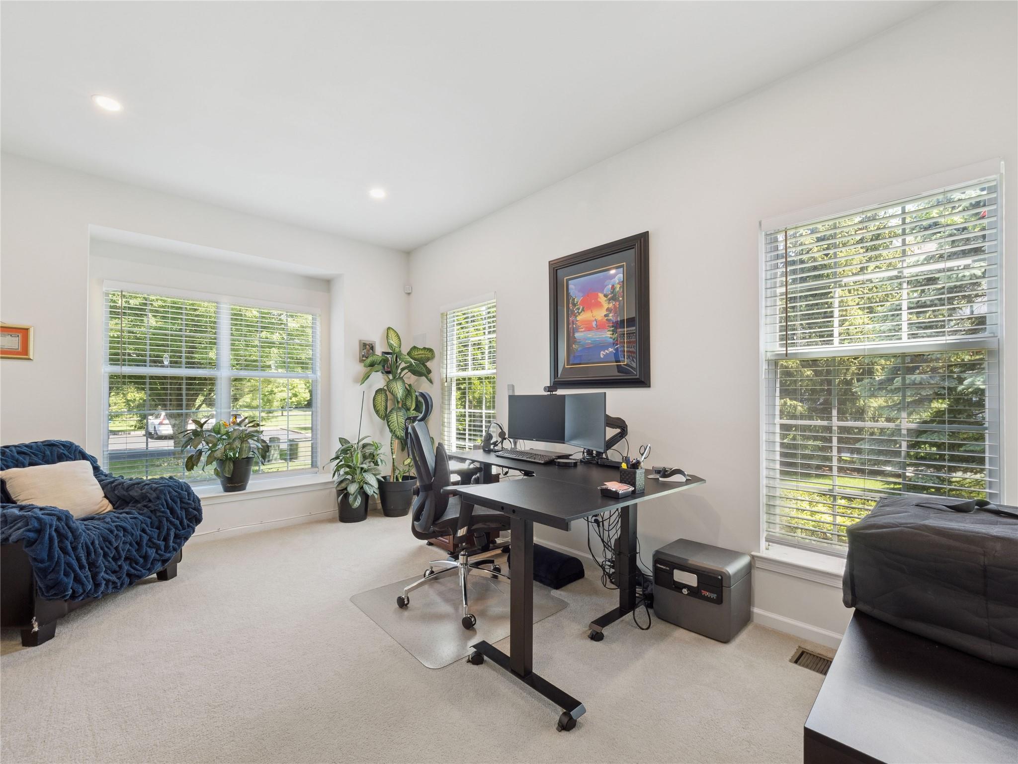 870 Huntington Drive, Fishkill, New York image 18