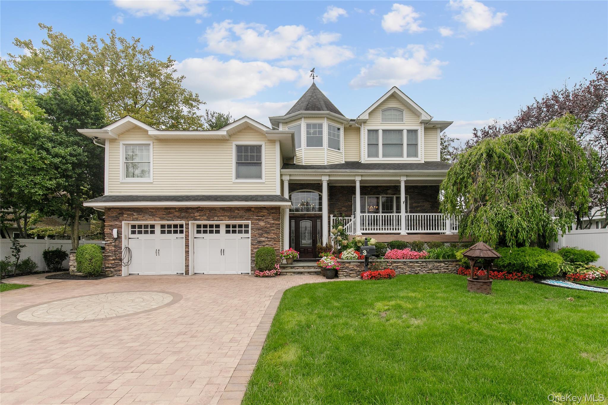 3 Saint Lawrence Place