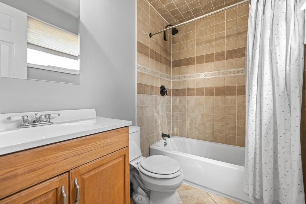 140 Smithtown Polk Boulevard, Centereach, New York image 23