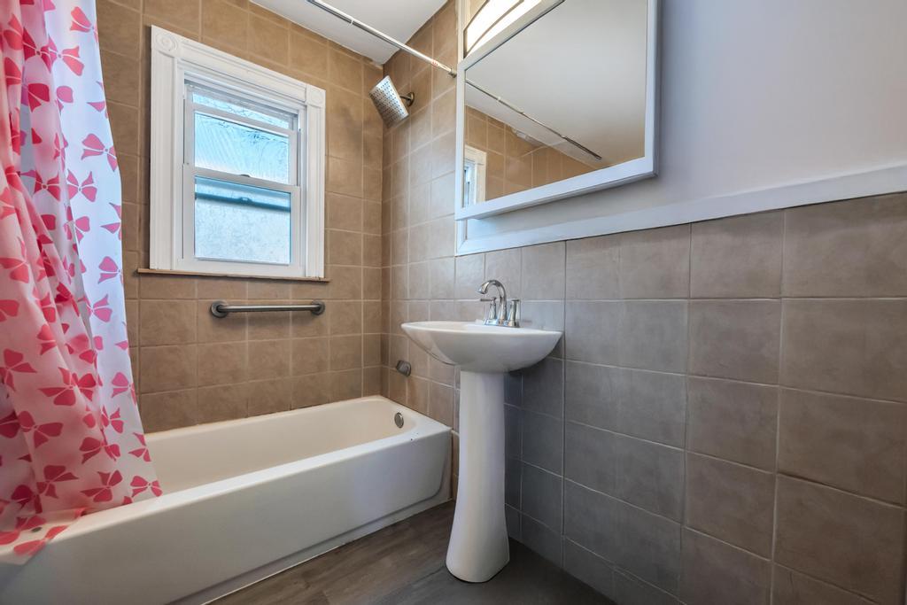 167 Cumberbach S Street St, Wyandanch, New York image 23
