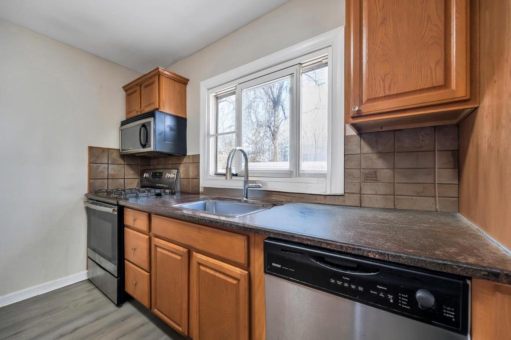 167 Cumberbach S Street St, Wyandanch, New York image 19