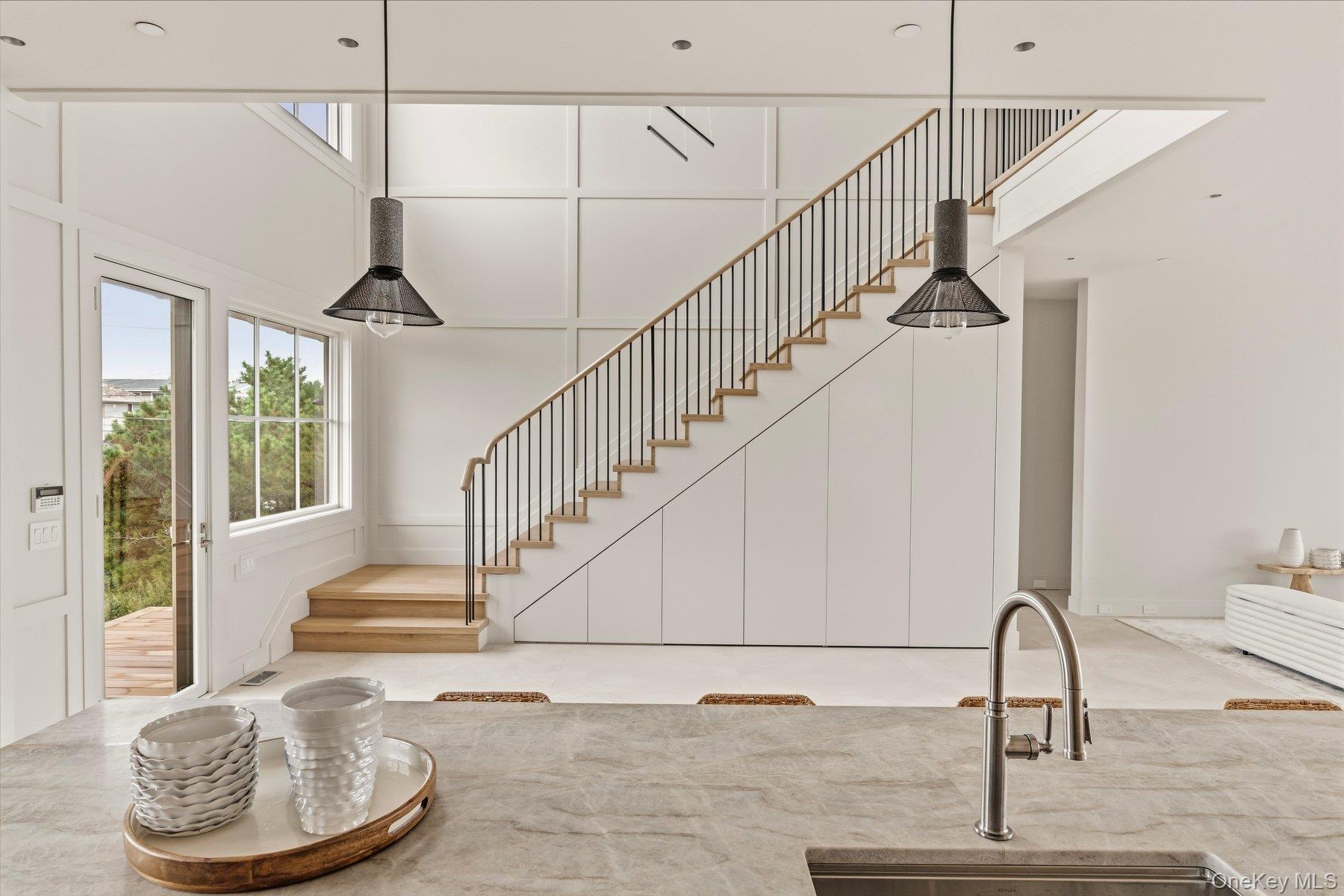 498 Dune Road