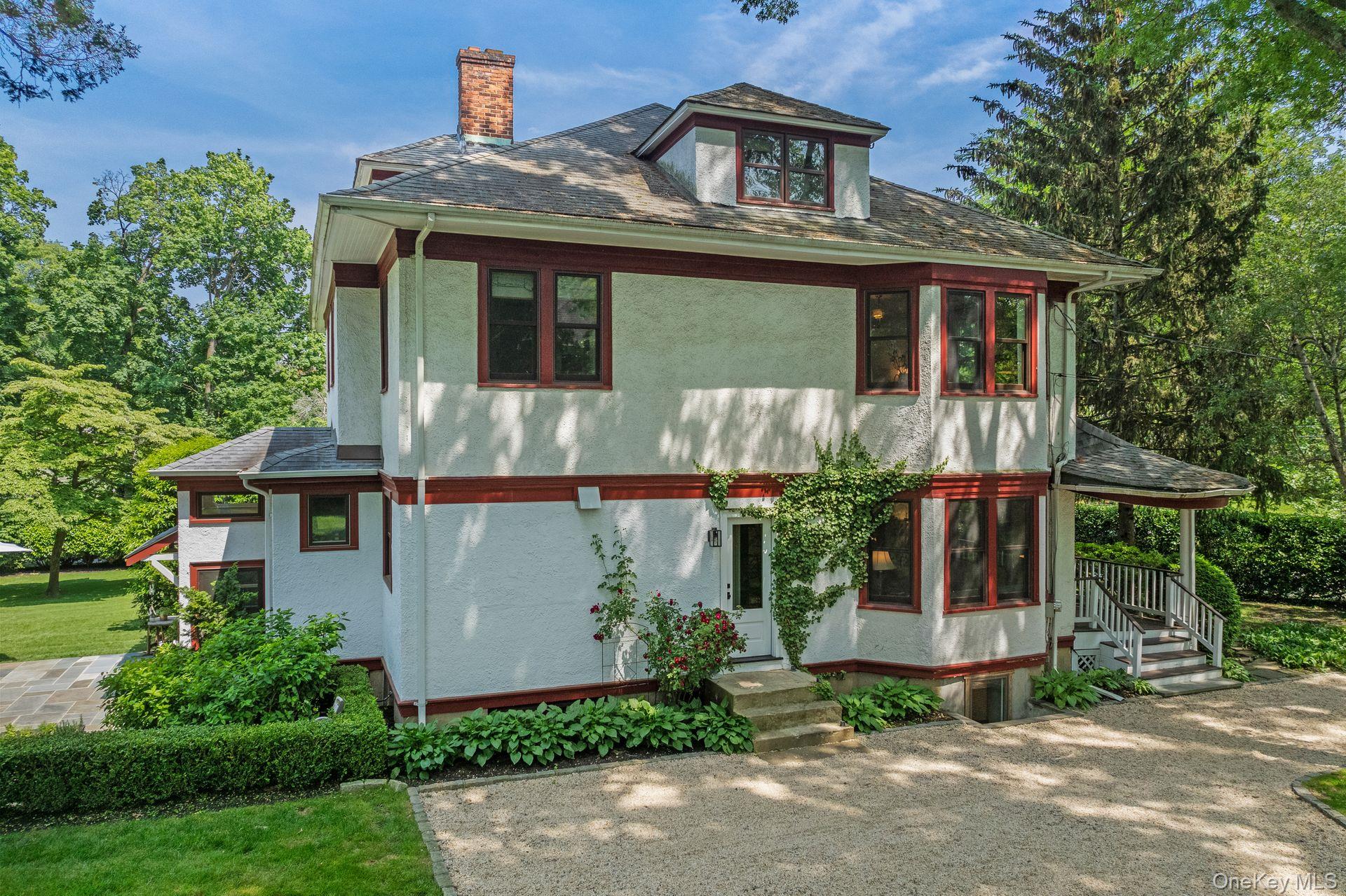 Sea Cliff, New York 11579, United States, 7 Bedrooms Bedrooms, ,4 BathroomsBathrooms,Residential,Active,176844