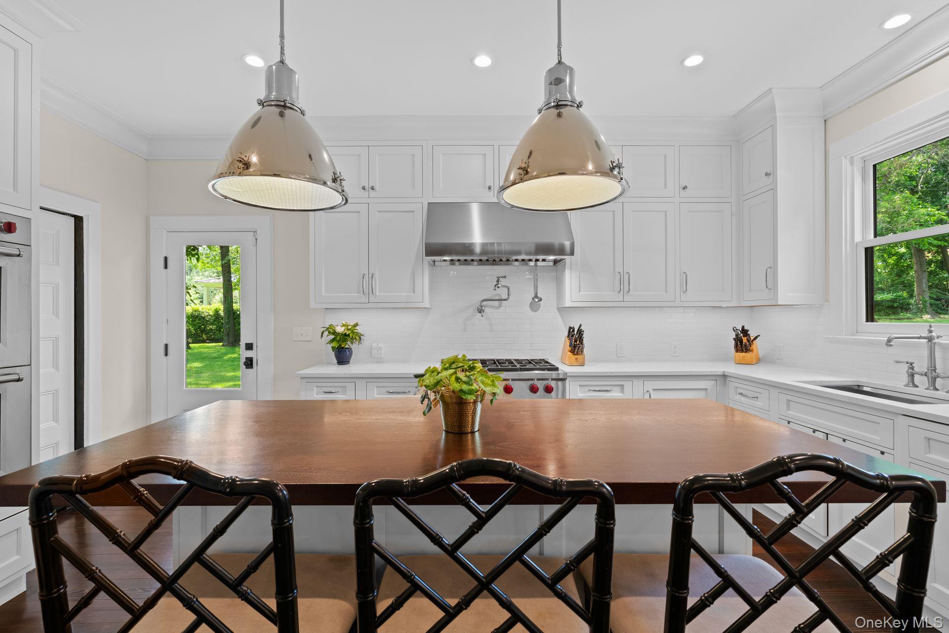 Sea Cliff, New York 11579, United States, 7 Bedrooms Bedrooms, ,4 BathroomsBathrooms,Residential,Active,176844