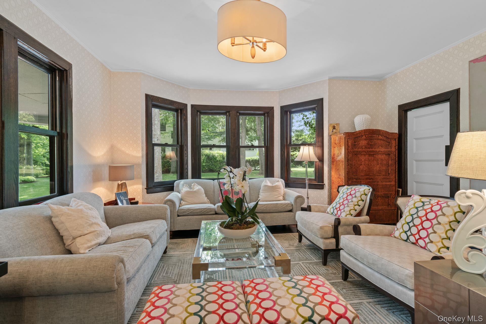 86 Lafayette Avenue