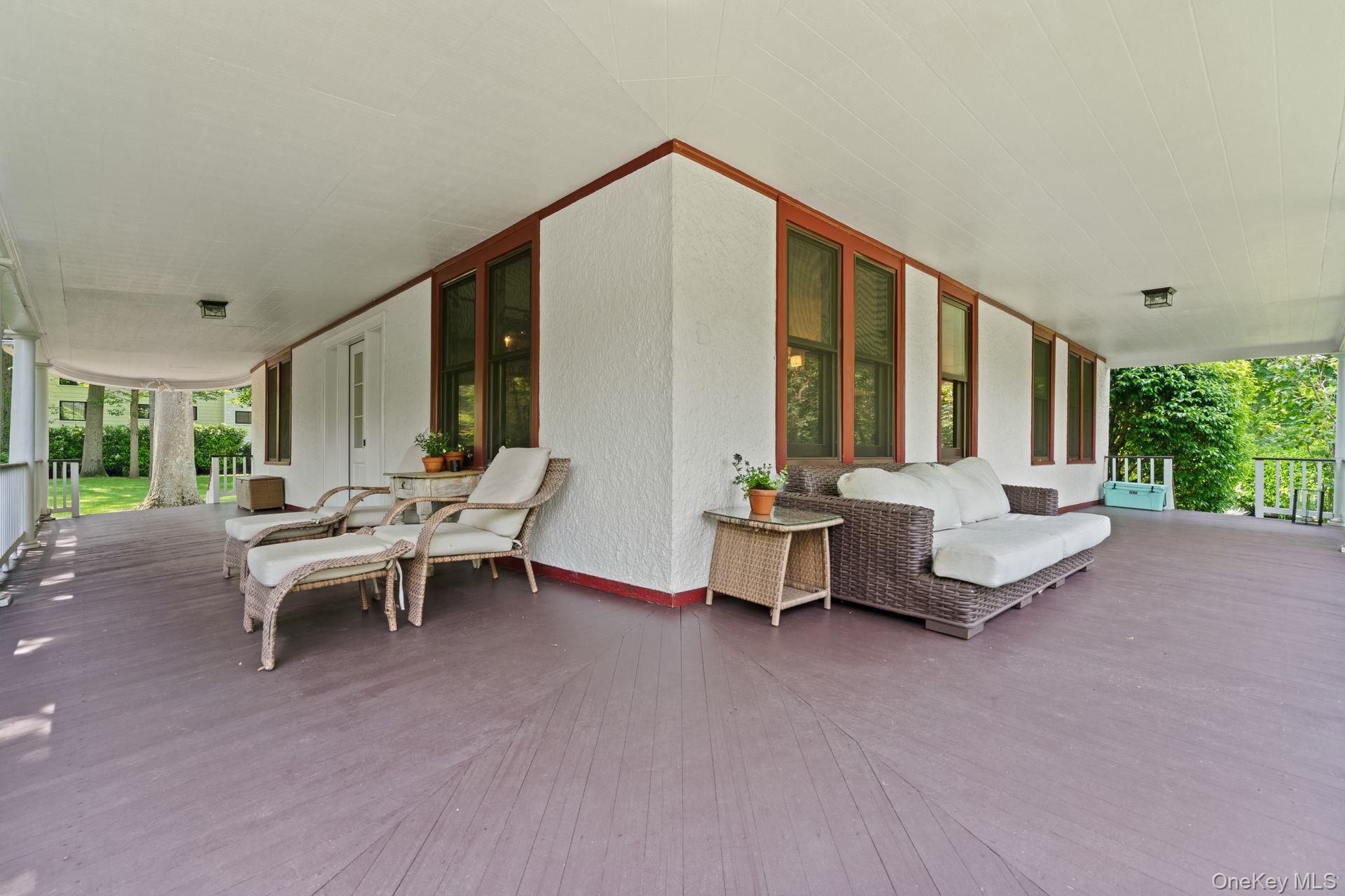 Sea Cliff, New York 11579, United States, 7 Bedrooms Bedrooms, ,4 BathroomsBathrooms,Residential,Active,176844