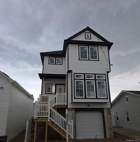 9 James Street S East Rockaway NY 11518