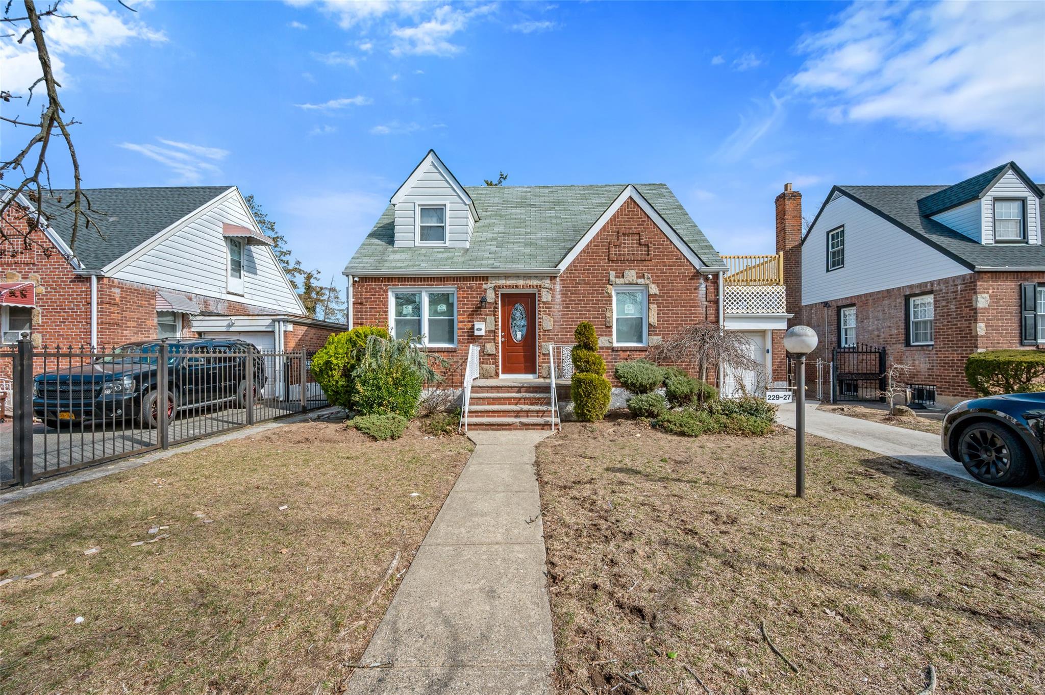 22927 S 129th Avenue, Springfield Gardens, New York image 2