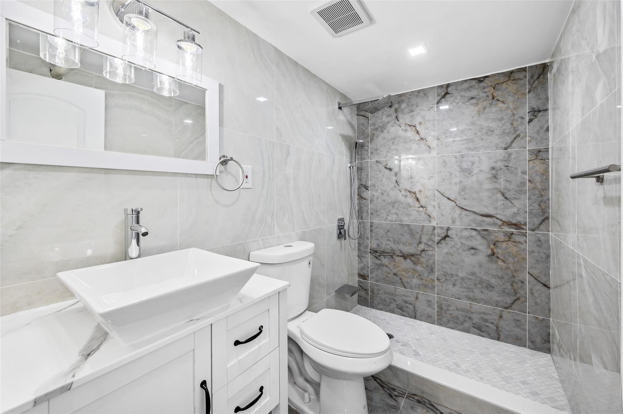 22927 S 129th Avenue, Springfield Gardens, New York image 24