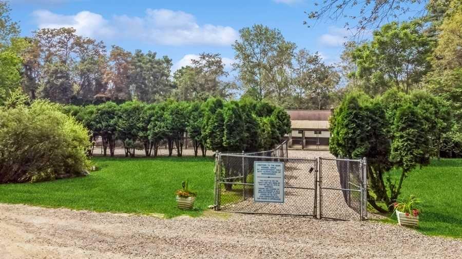 Lagrangeville, New York 12540, United States, ,Residential,Pending,29412