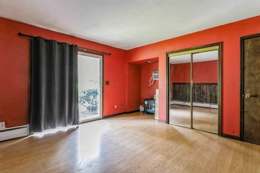 Lagrangeville, New York 12540, United States, ,Residential,Pending,29412