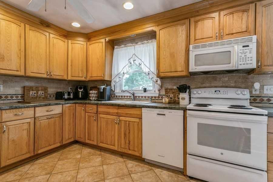 Lagrangeville, New York 12540, United States, ,Residential,Pending,29412