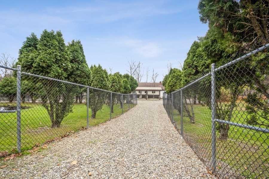 Lagrangeville, New York 12540, United States, ,Residential,Pending,29412