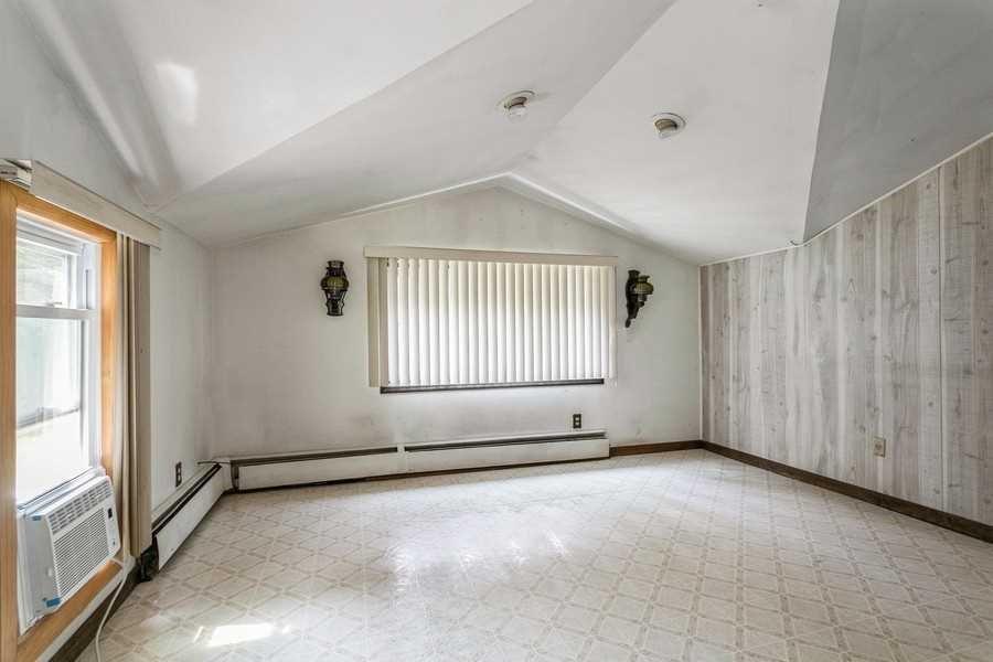 Lagrangeville, New York 12540, United States, ,Residential,Pending,29412