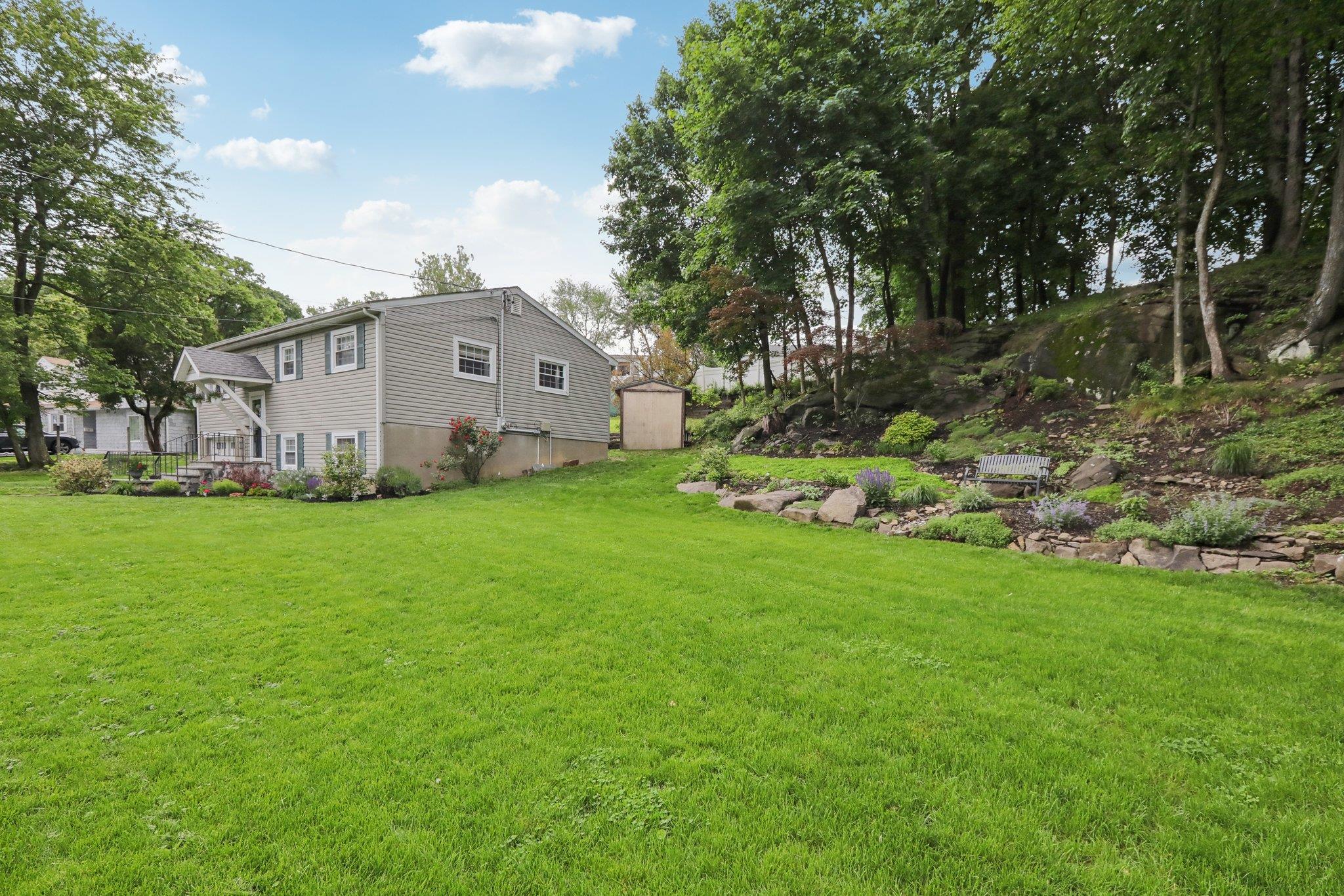 32 Meadow Road, Montrose, New York image 37