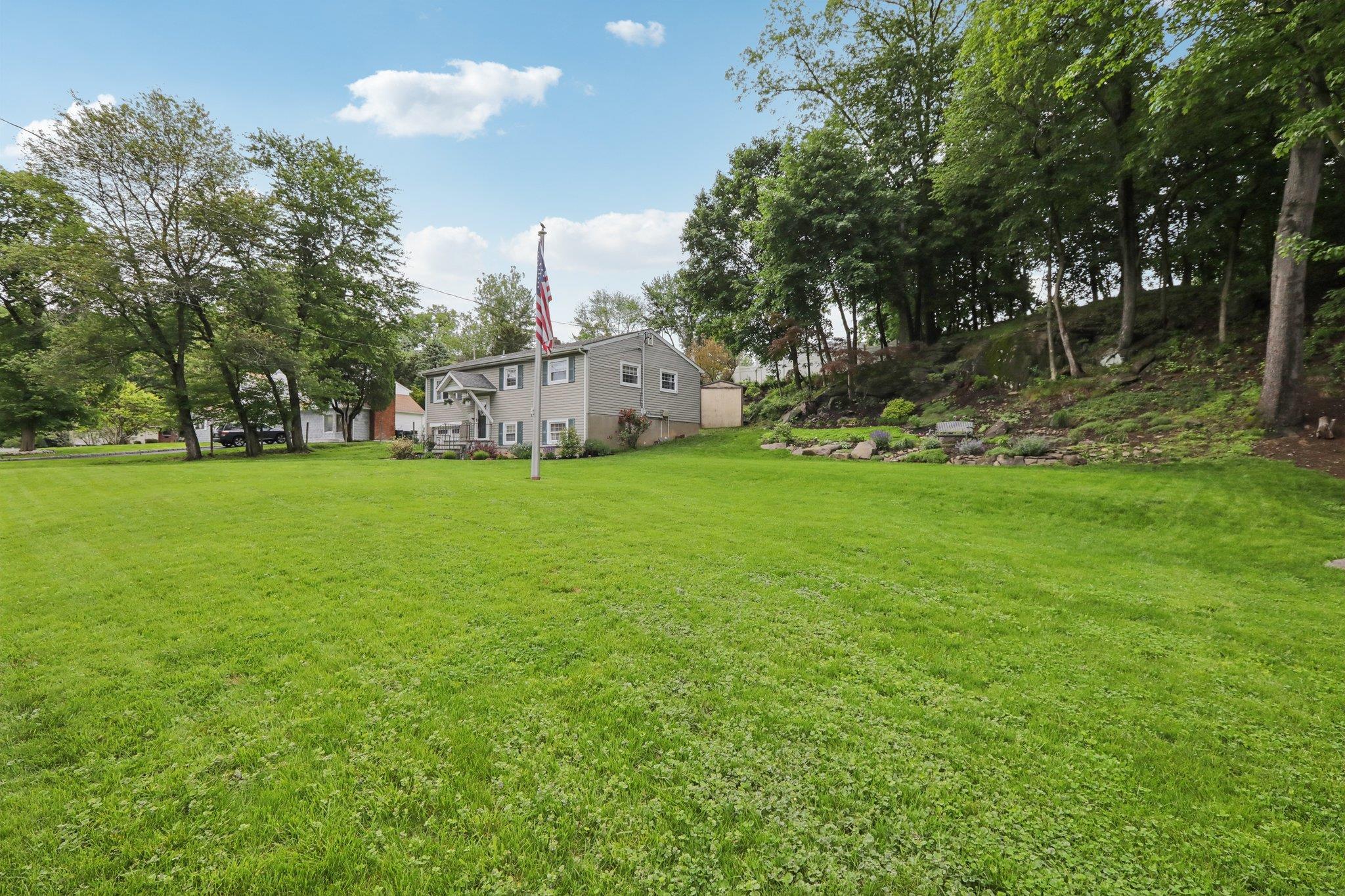 32 Meadow Road, Montrose, New York image 2