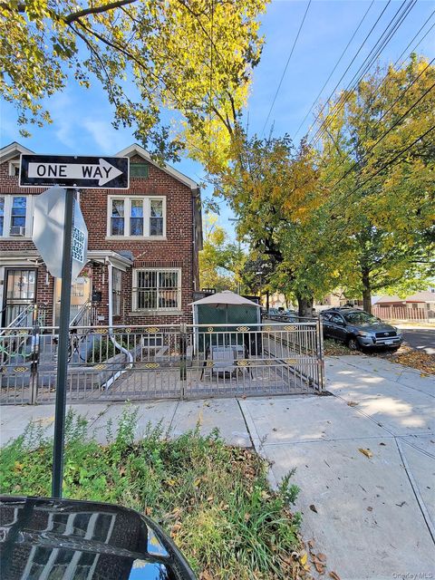 11483 145th Street Jamaica NY 11436
