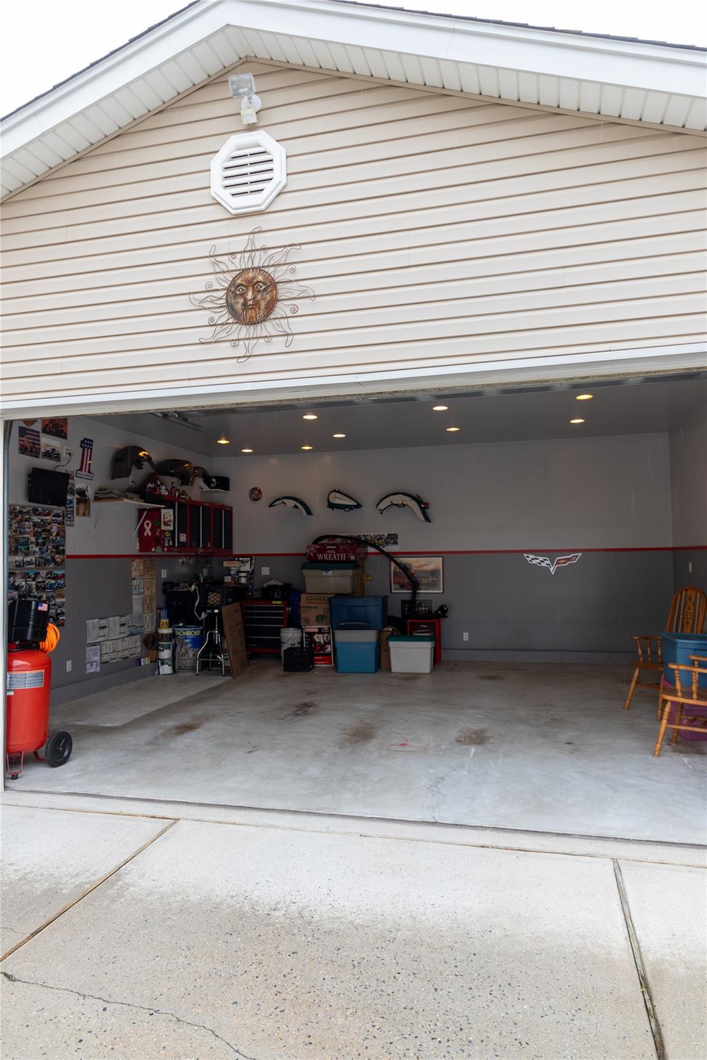 455 Jackson Avenue, Mineola, New York image 29