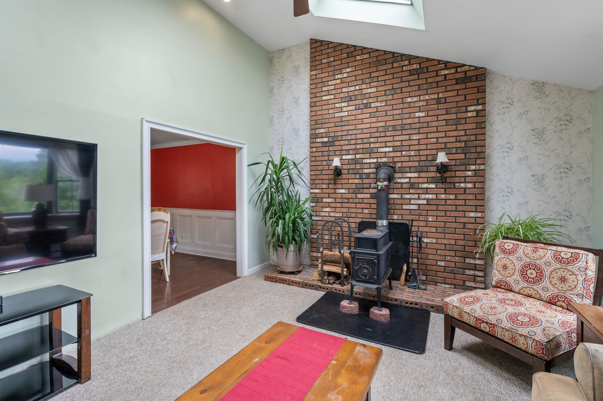191 Bedell Avenue, Highland, New York image 5