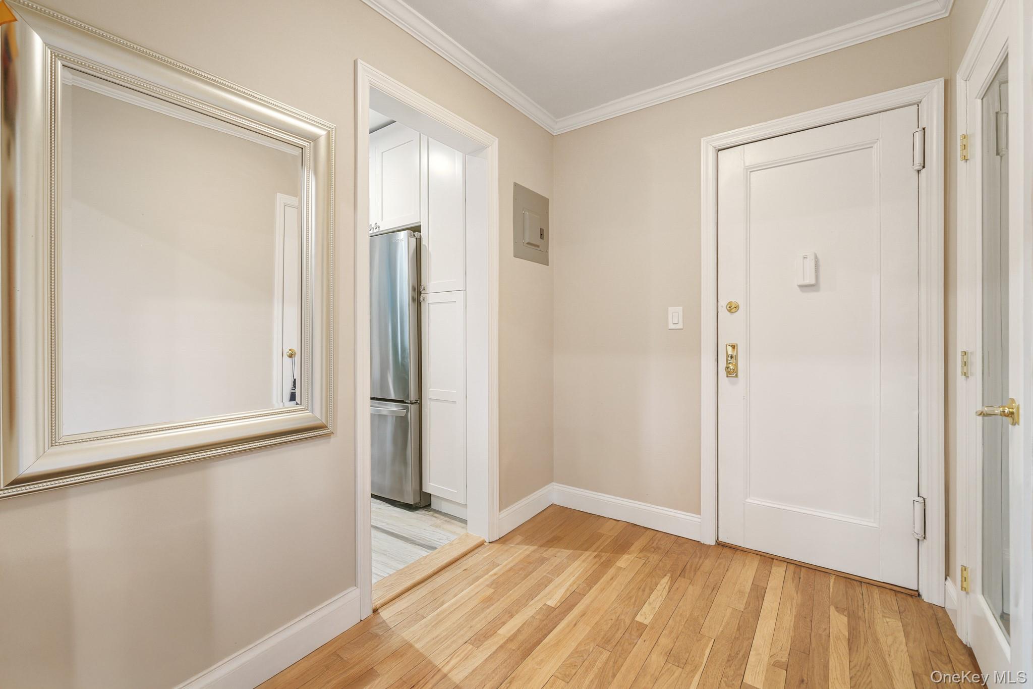 604 Tompkins Avenue E7