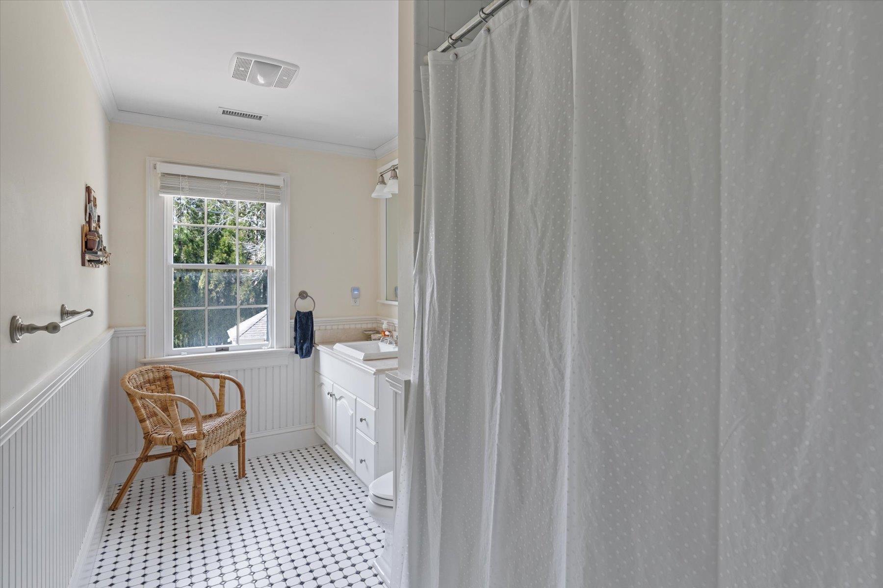 18 Landing Lane, East Quogue, New York image 24