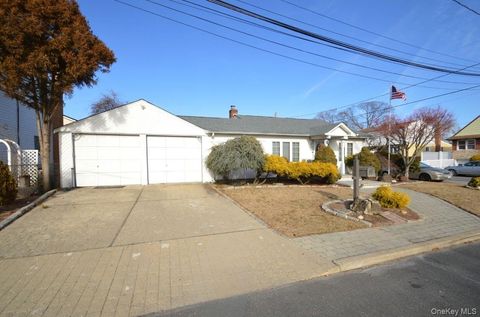 1300 P Street, Elmont, NY 11003 - MLS#: 953884