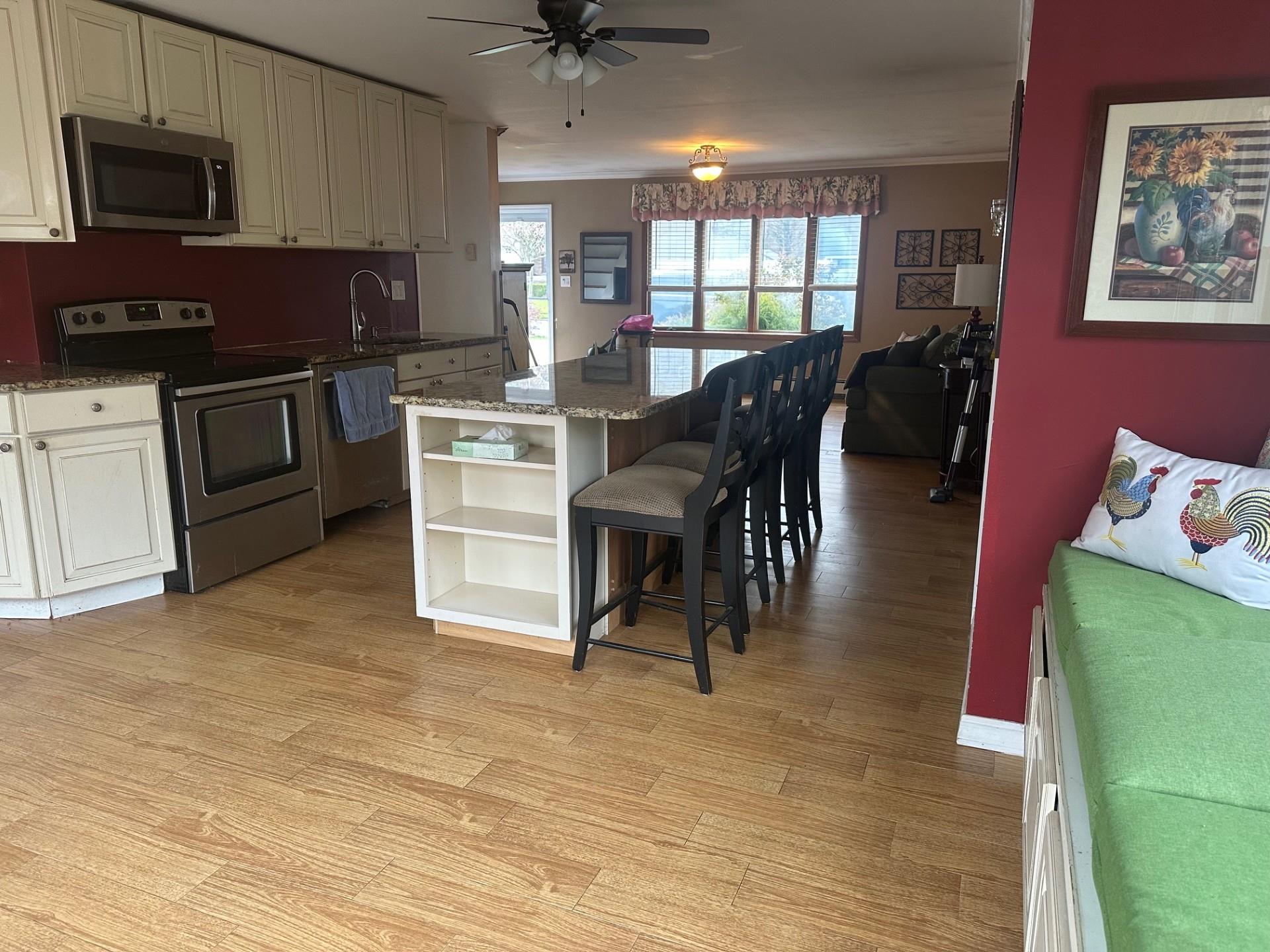 1 Edgewood Drive, Syosset, New York image 2