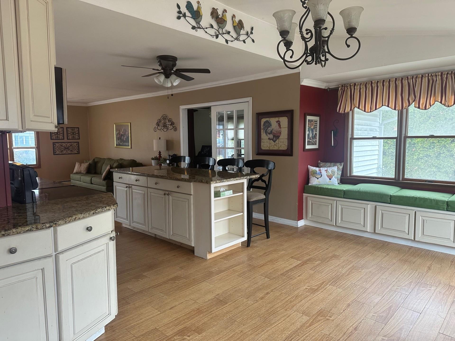 1 Edgewood Drive, Syosset, New York image 3