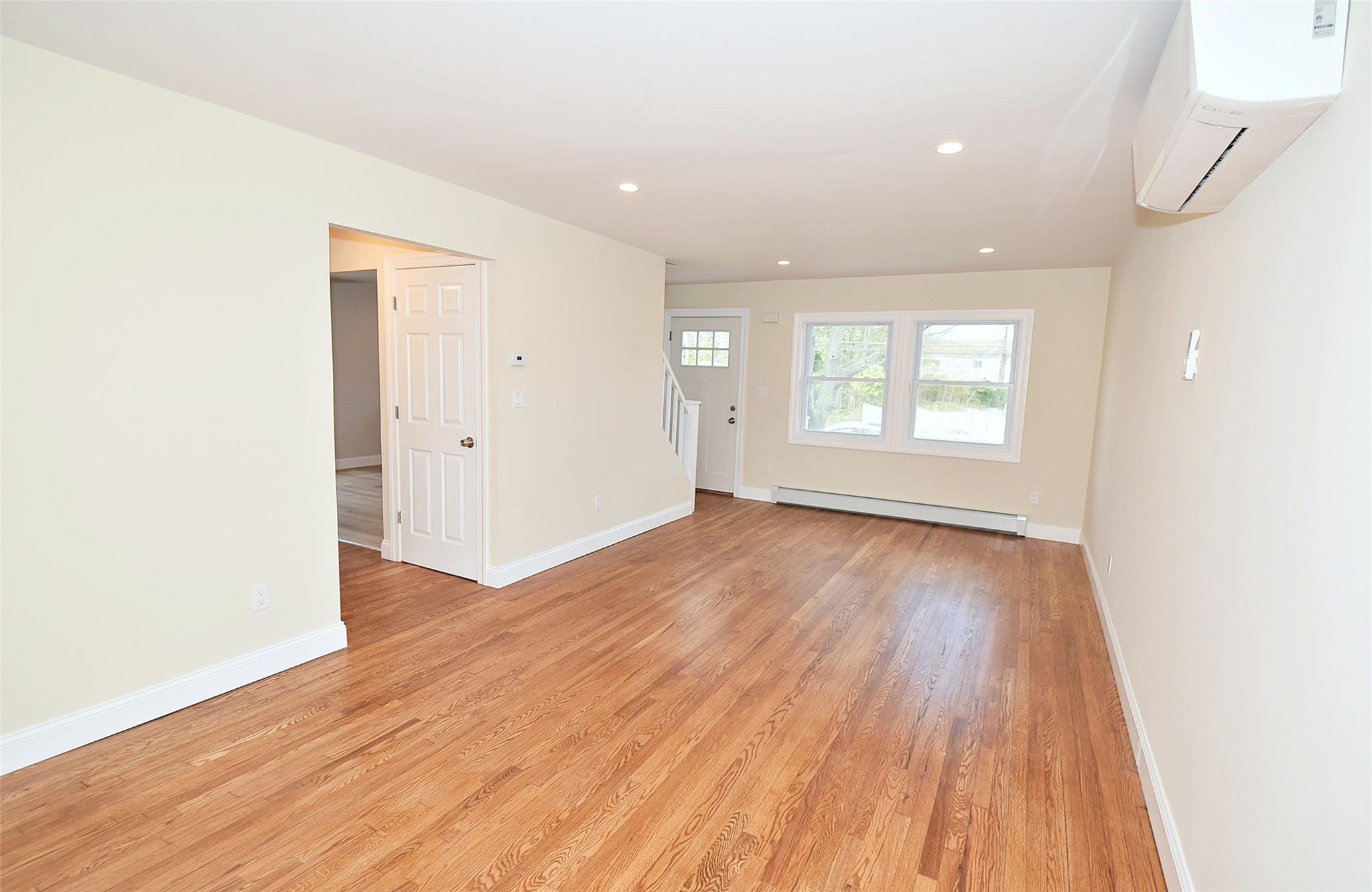 316 Aster Road, West Islip, New York image 15