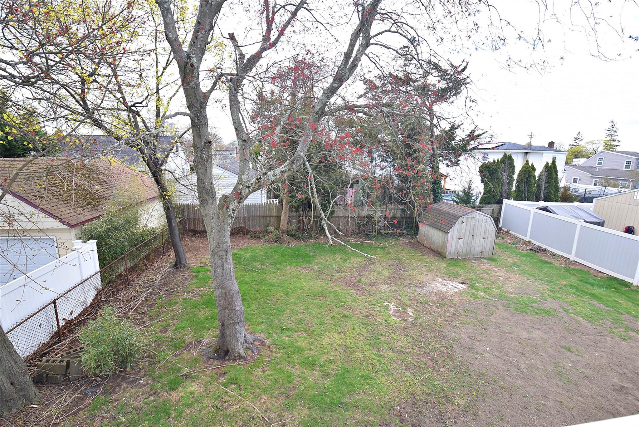 316 Aster Road, West Islip, New York image 26