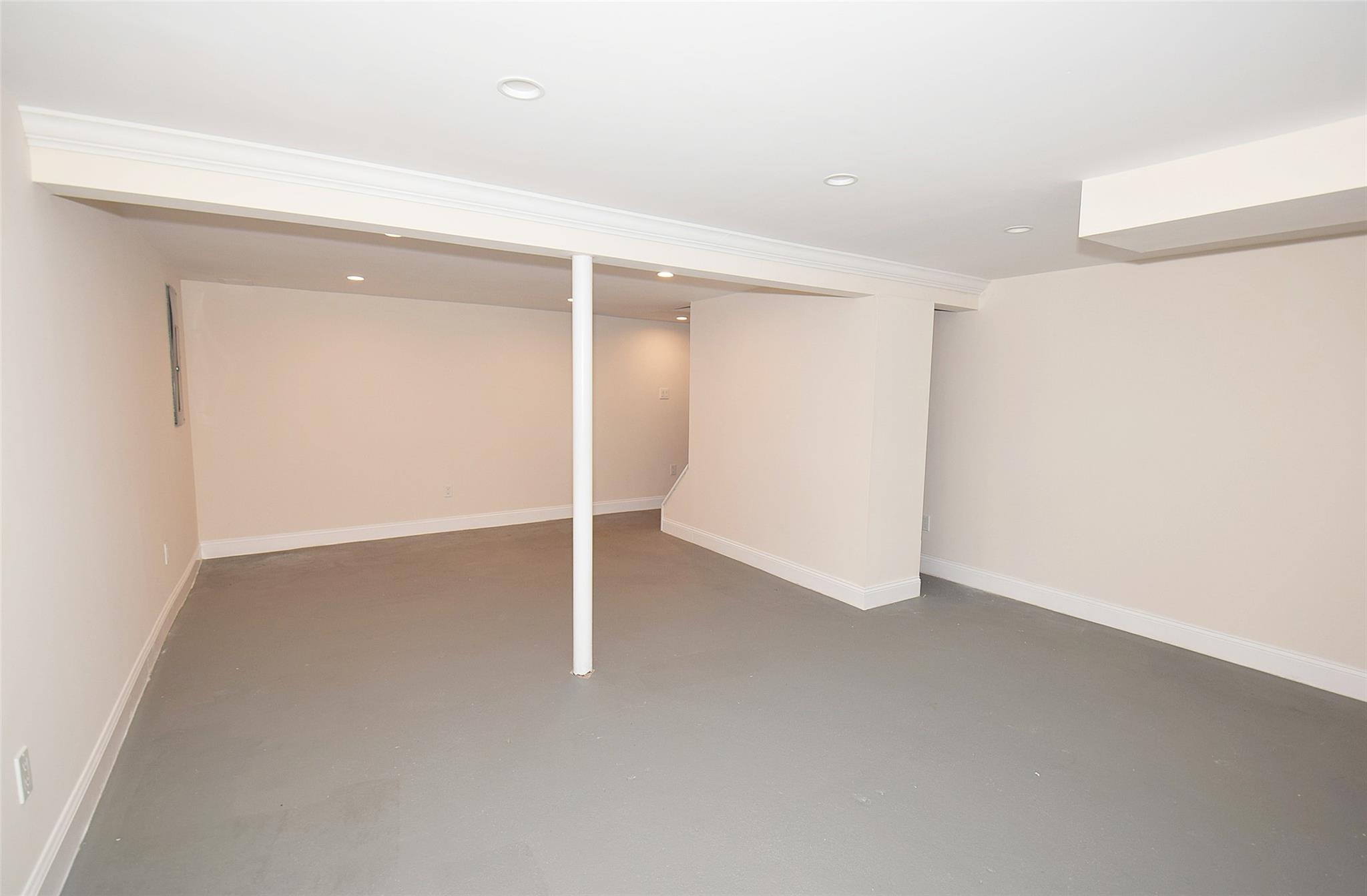 316 Aster Road, West Islip, New York image 12