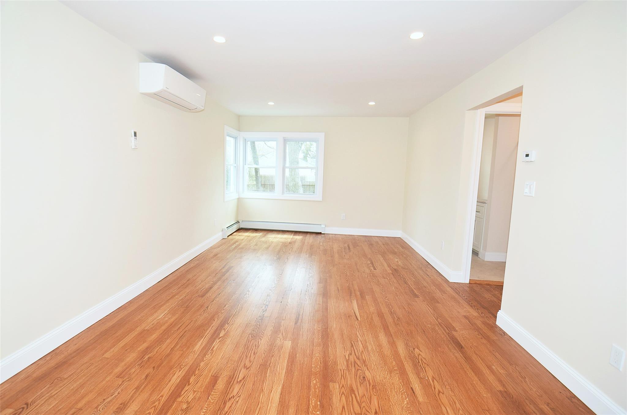 316 Aster Road, West Islip, New York image 7