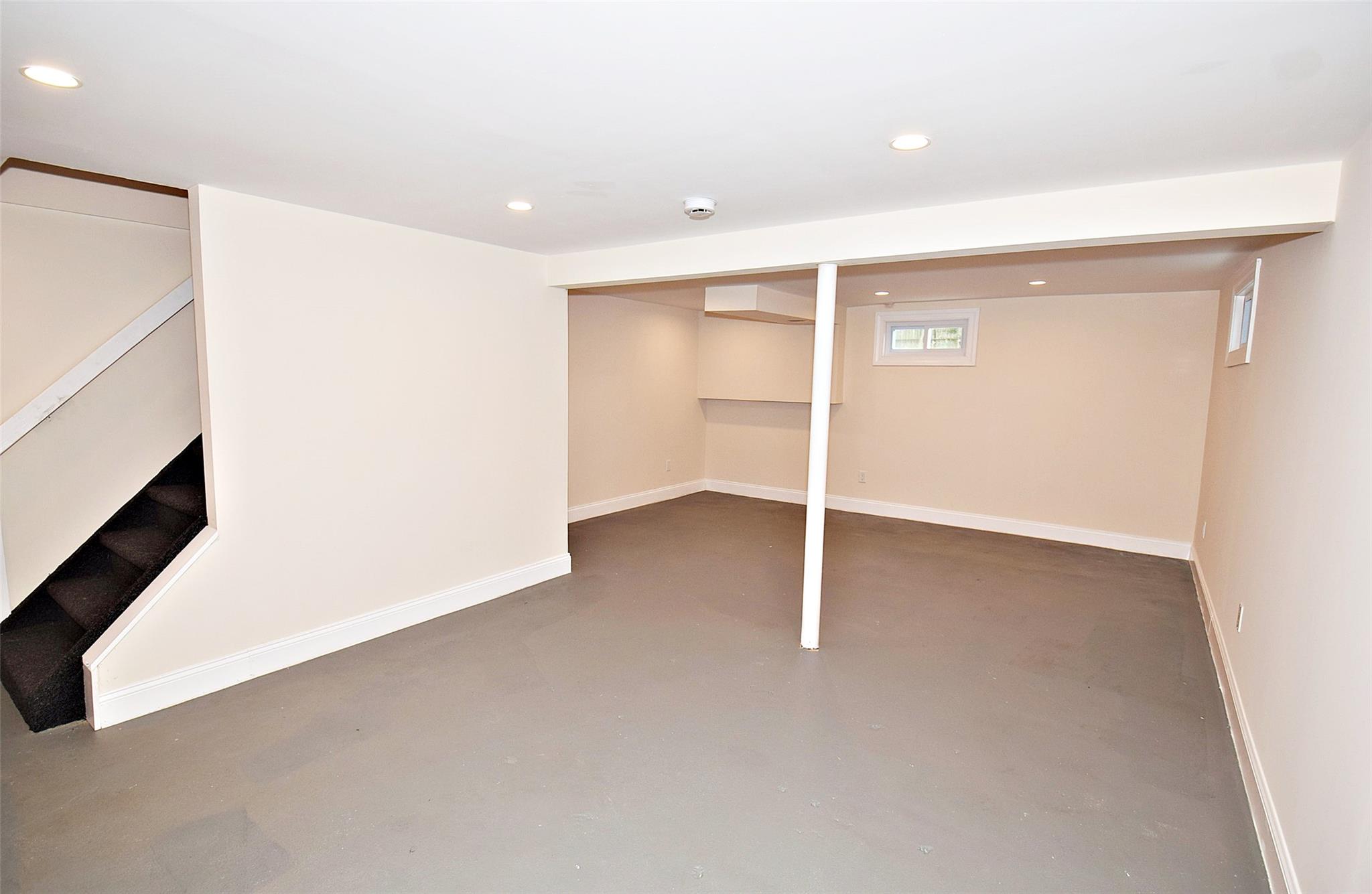 316 Aster Road, West Islip, New York image 22
