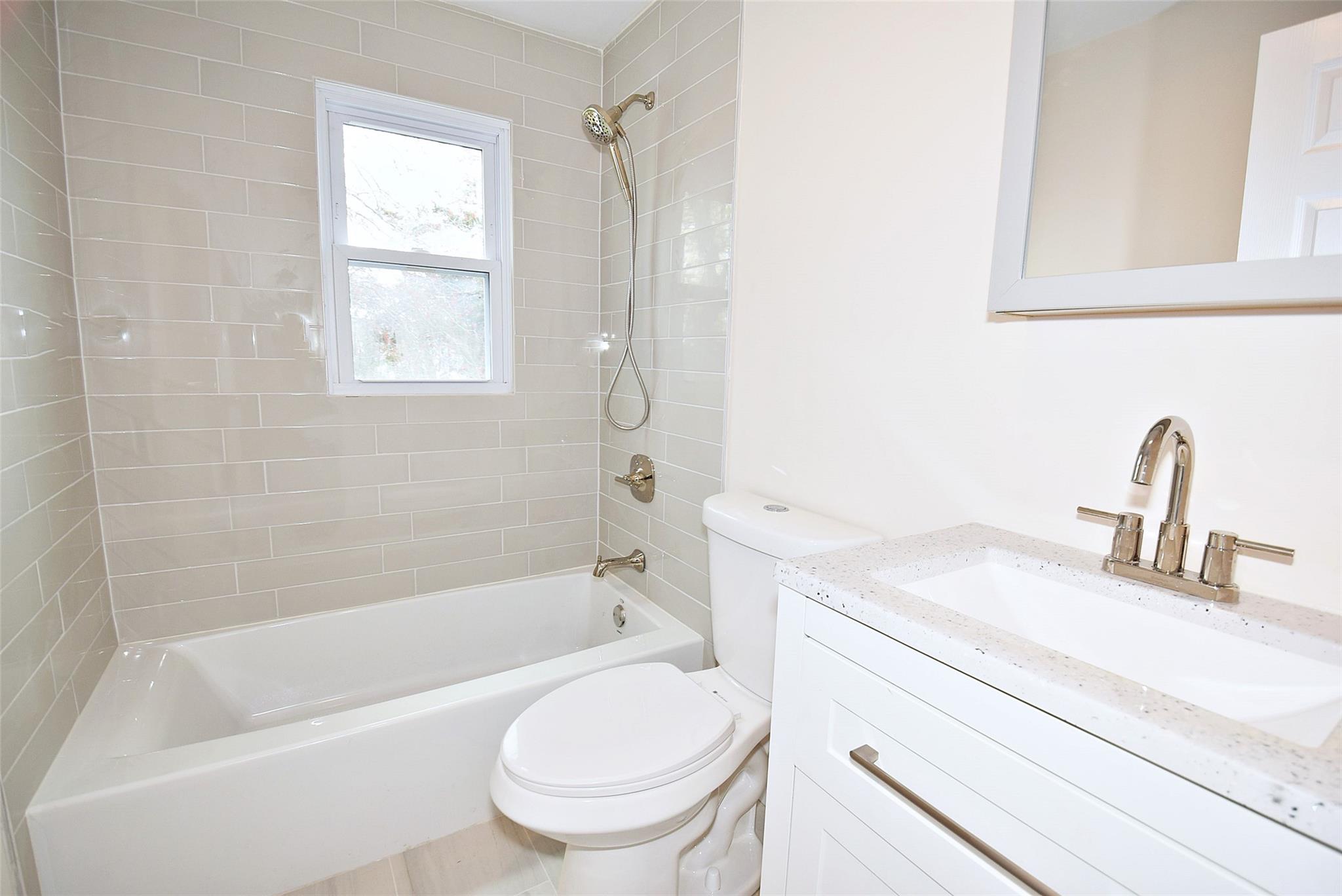 316 Aster Road, West Islip, New York image 10