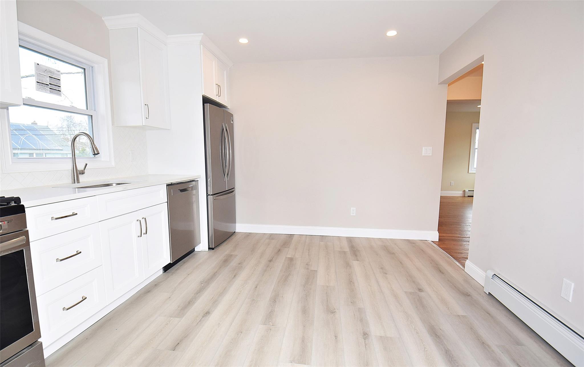 316 Aster Road, West Islip, New York image 4