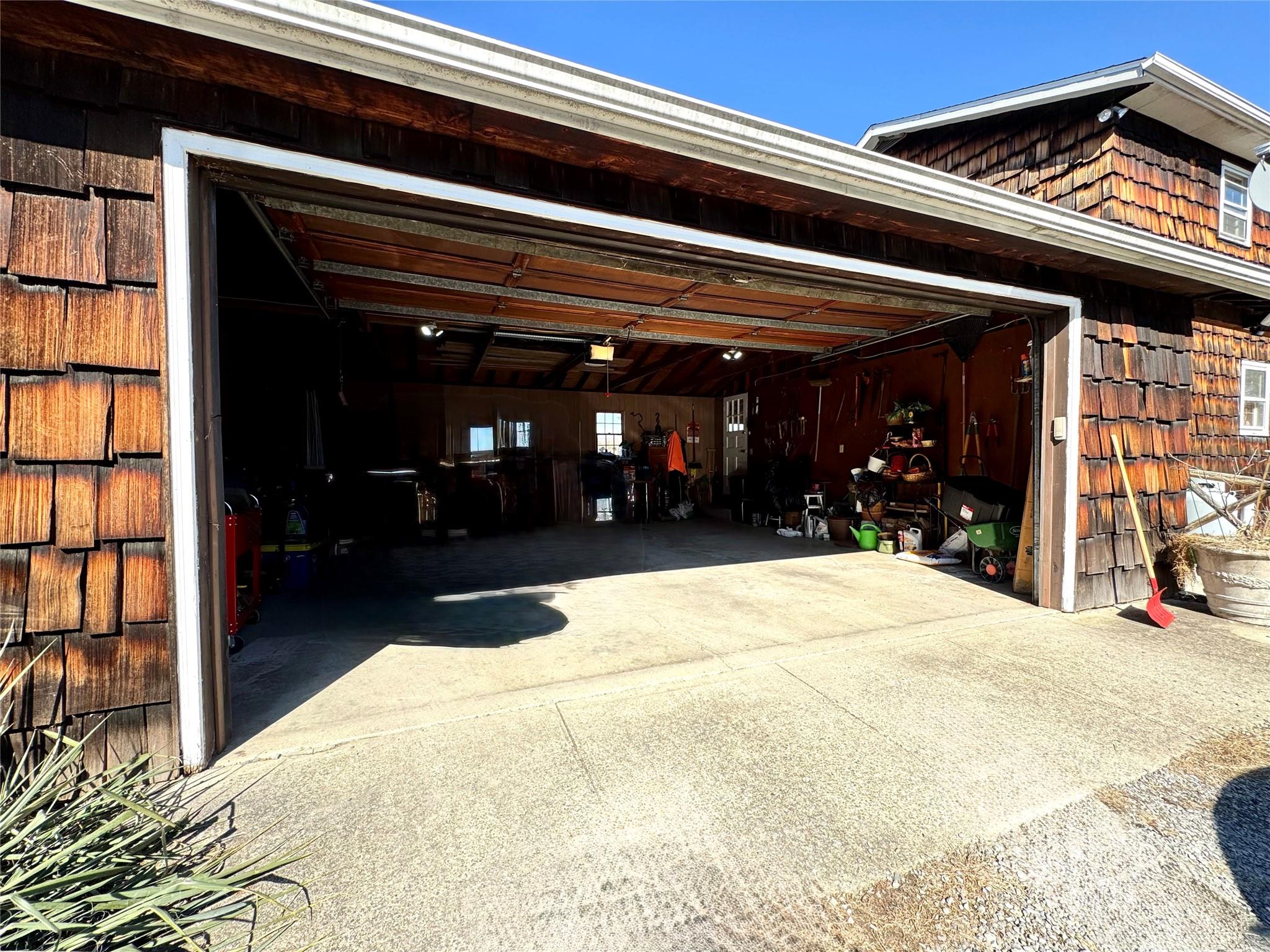 2838 Old Kings Road, Catskill, New York image 24