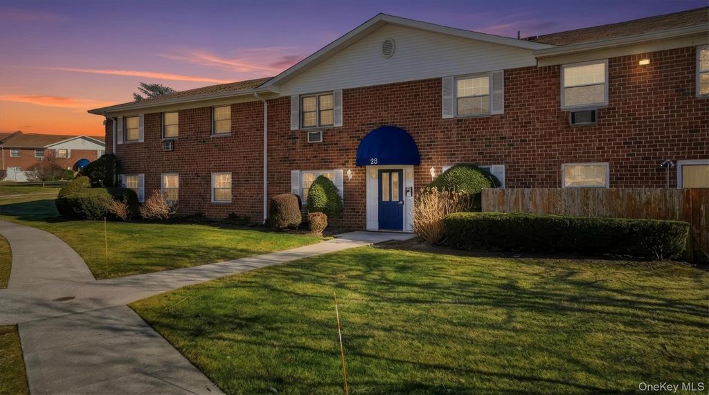 Photo of 460 Old Town Road #28-A, Port Jefferson Station, NY 11766 (MLS # 951704)