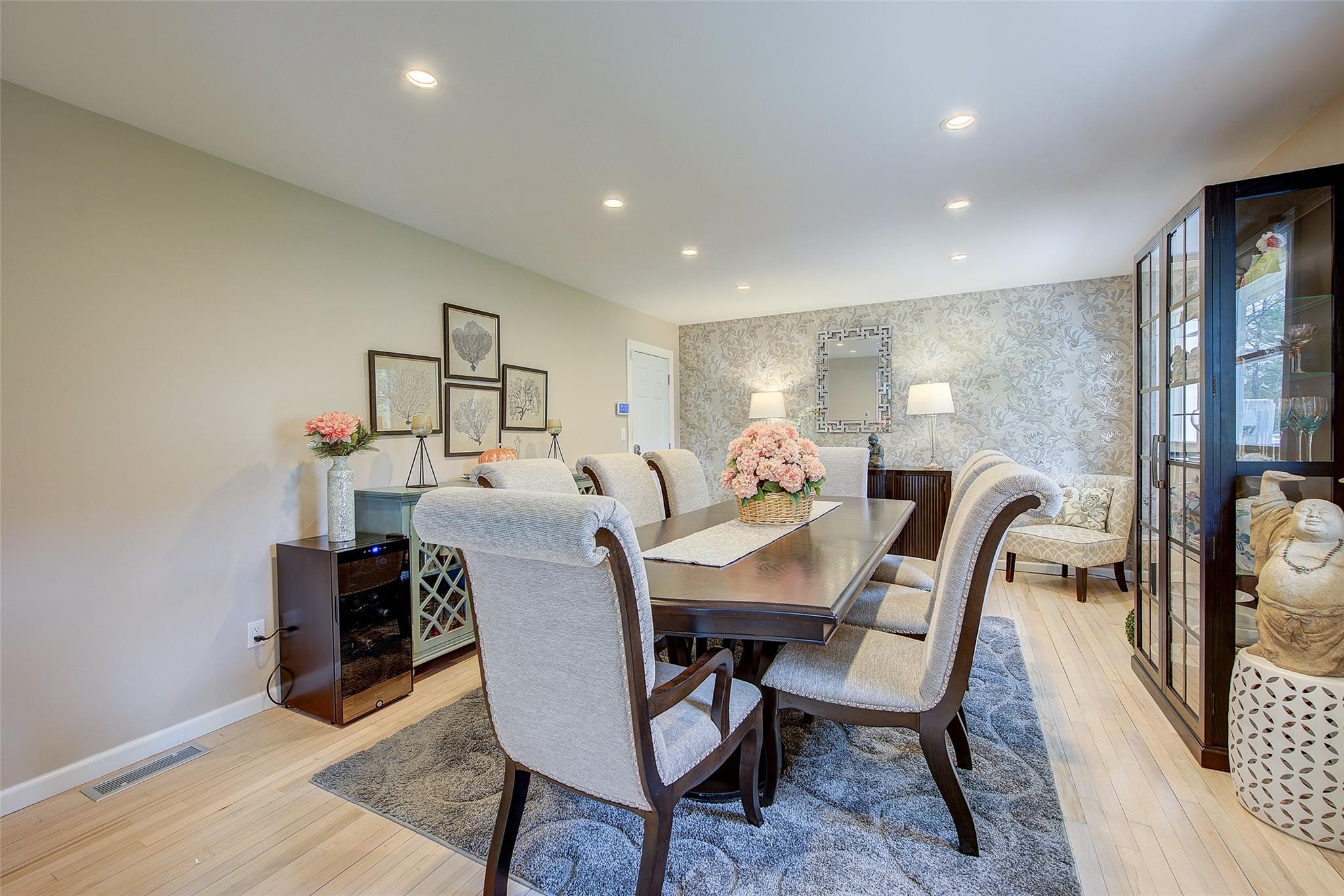 460 Wolf Hill Road, Dix Hills, New York image 16