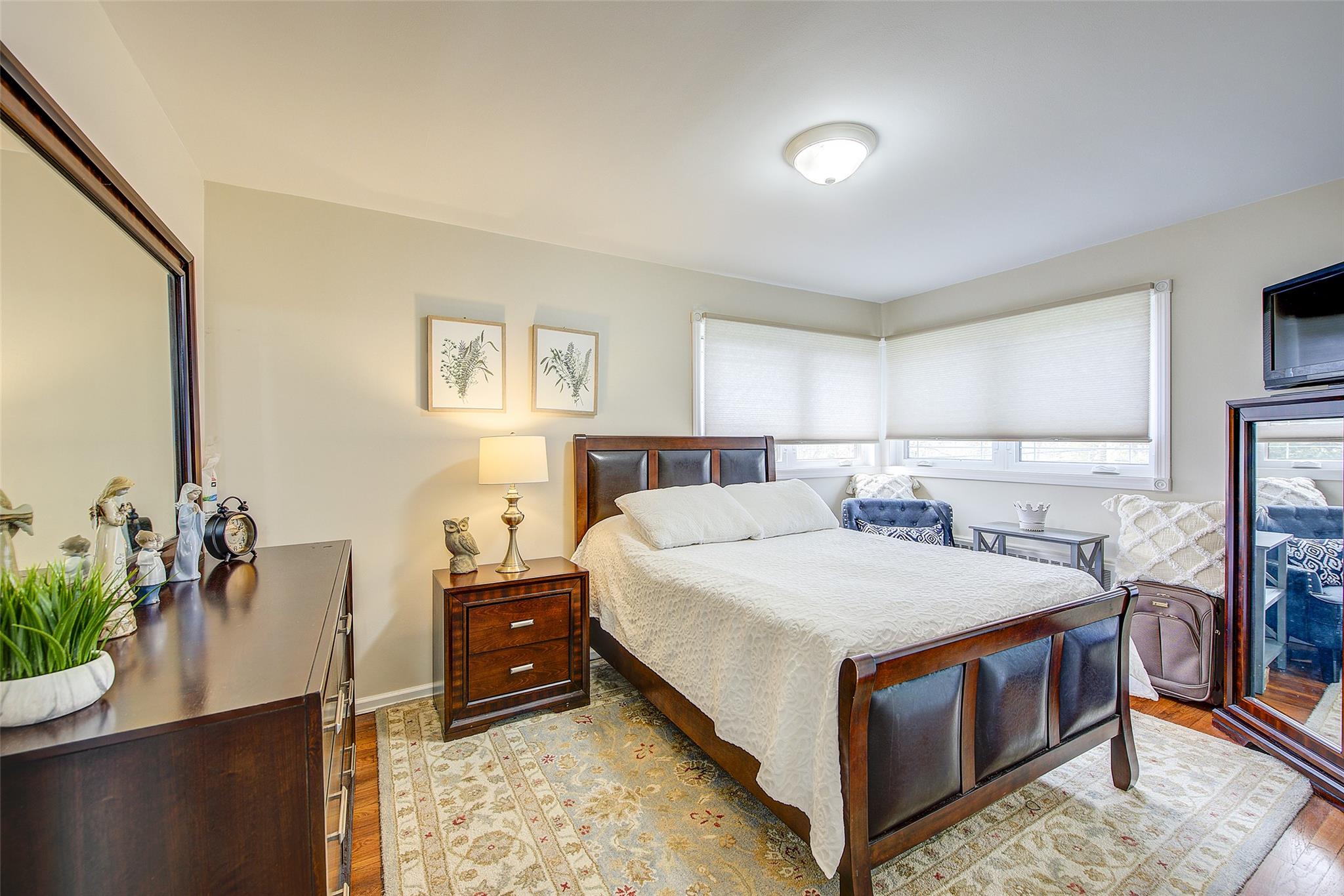 460 Wolf Hill Road, Dix Hills, New York image 26