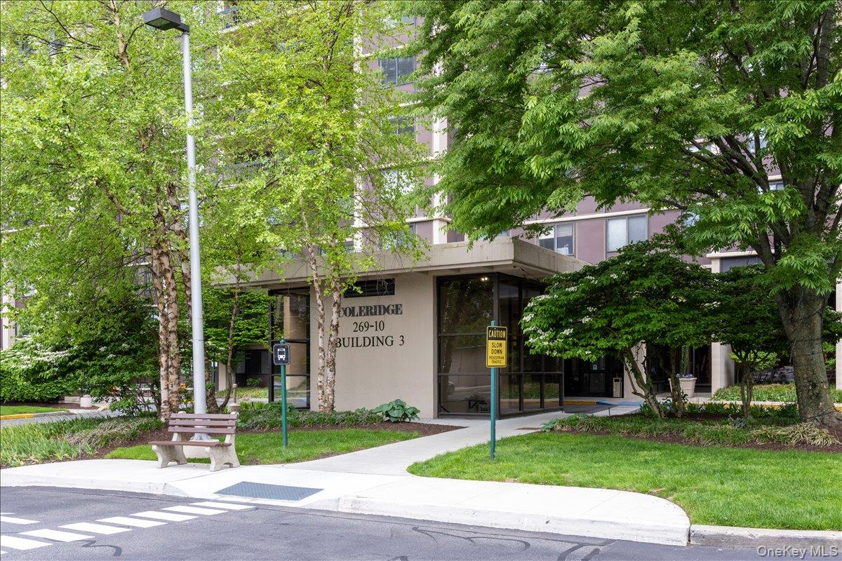 269-10 Grand Central Parkway 1C