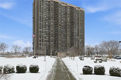 269-10 Grand Central Parkway 1C Floral Park NY 11005