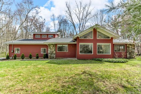 21 Sager Lane Brewster NY 10509