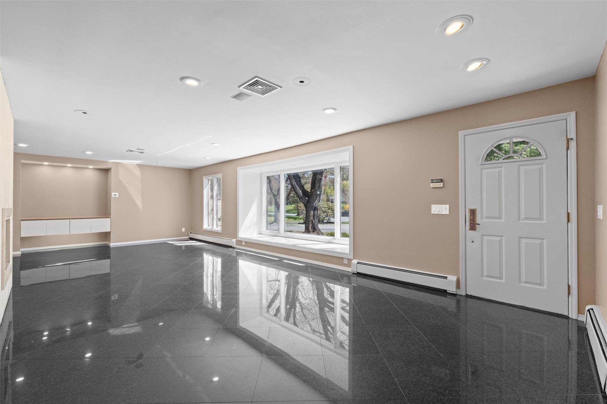 18 Millbank Road, Poughkeepsie, Florida image 7