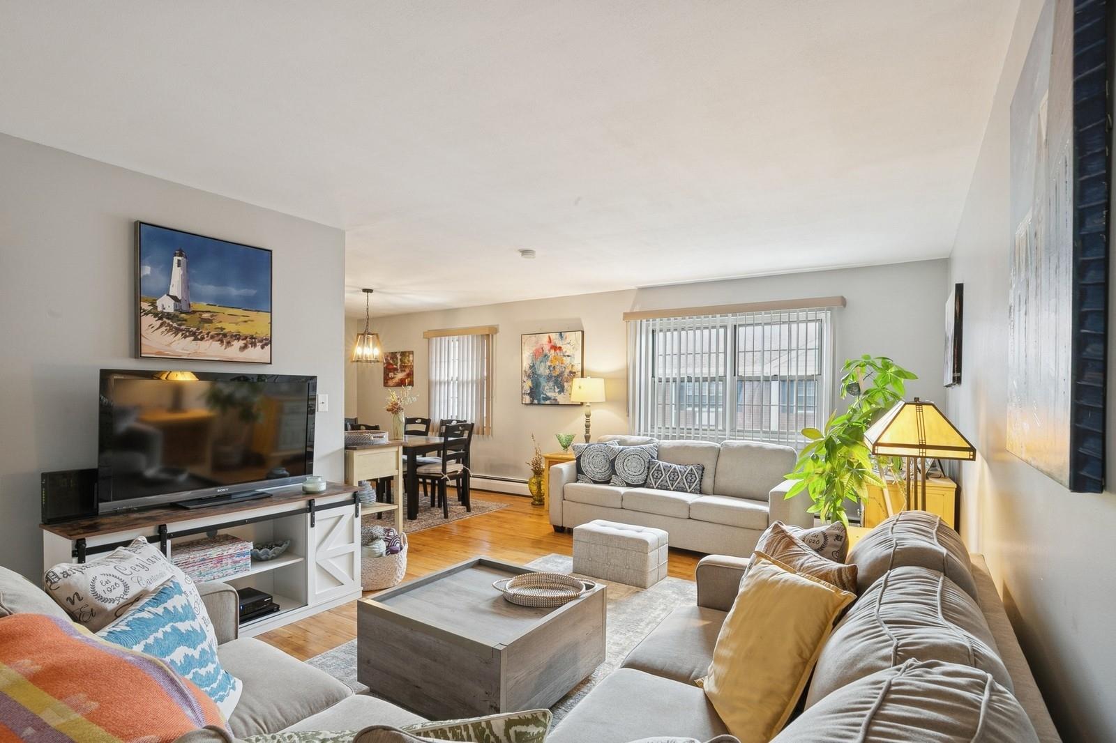 340 Lakeland Avenue #10H, Sayville, New York image 4