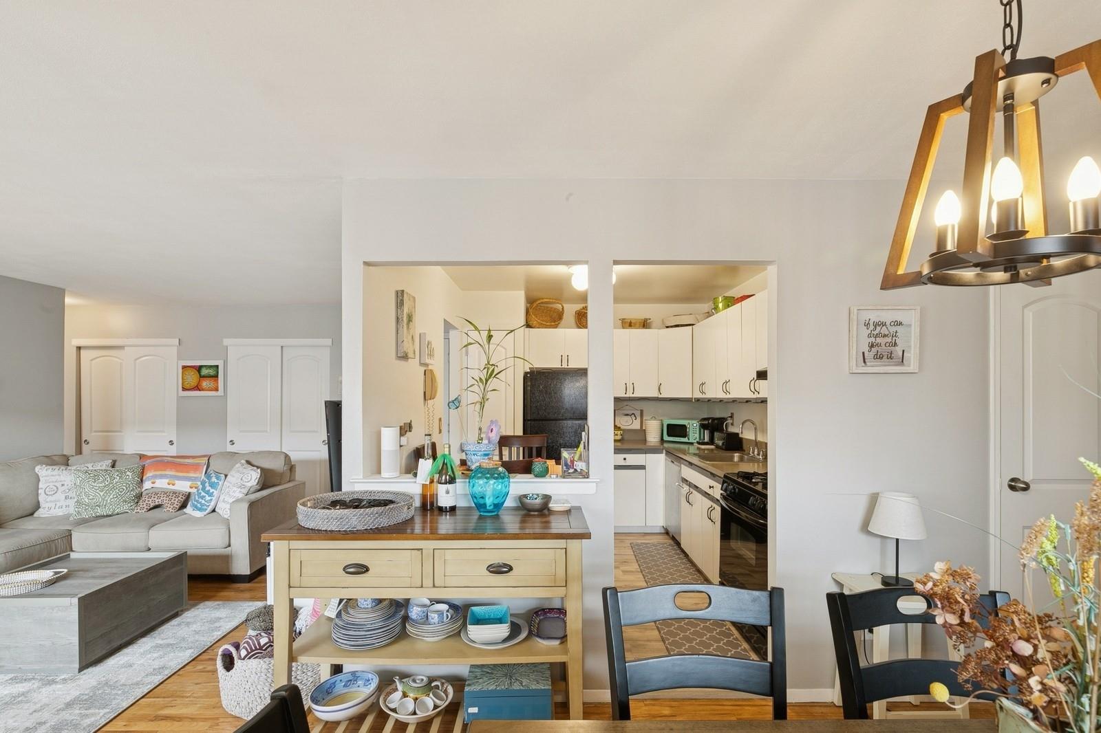 340 Lakeland Avenue #10H, Sayville, New York image 11
