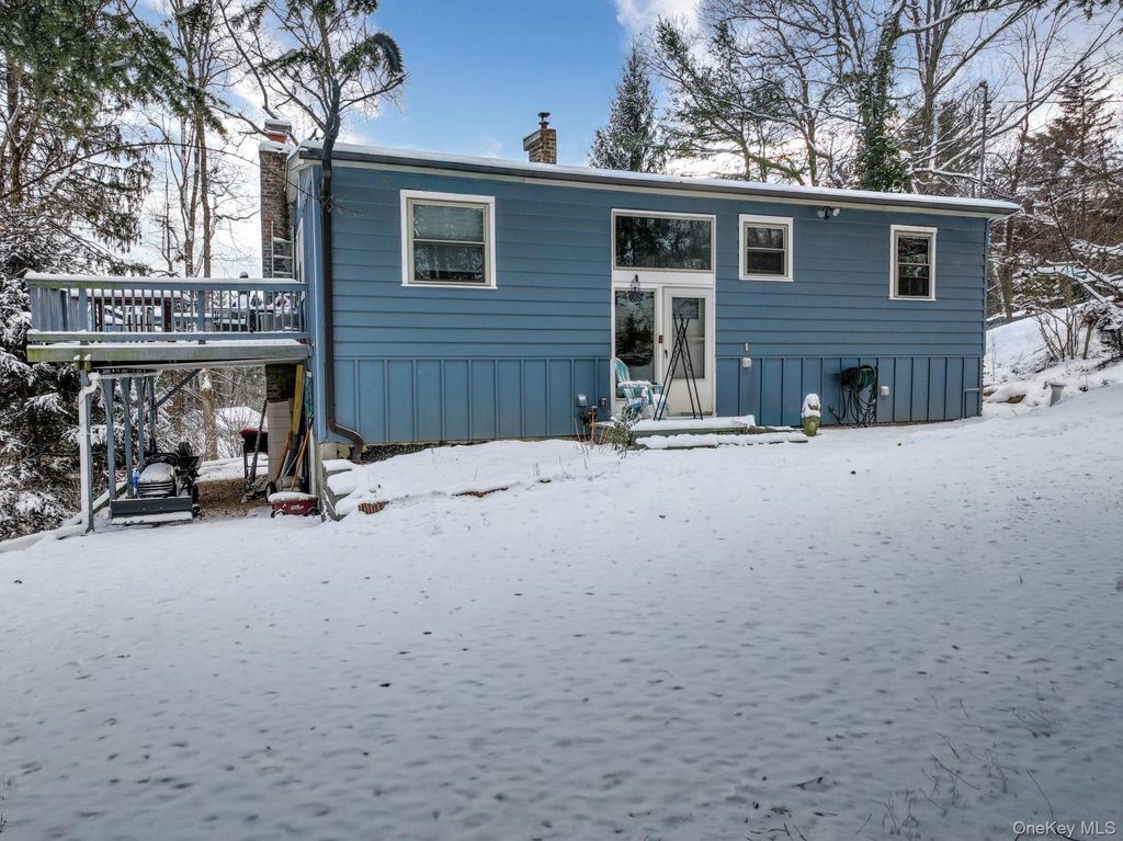 Photo of 70 Kent Shore Drive, Carmel, NY 10512 (MLS # 944305)