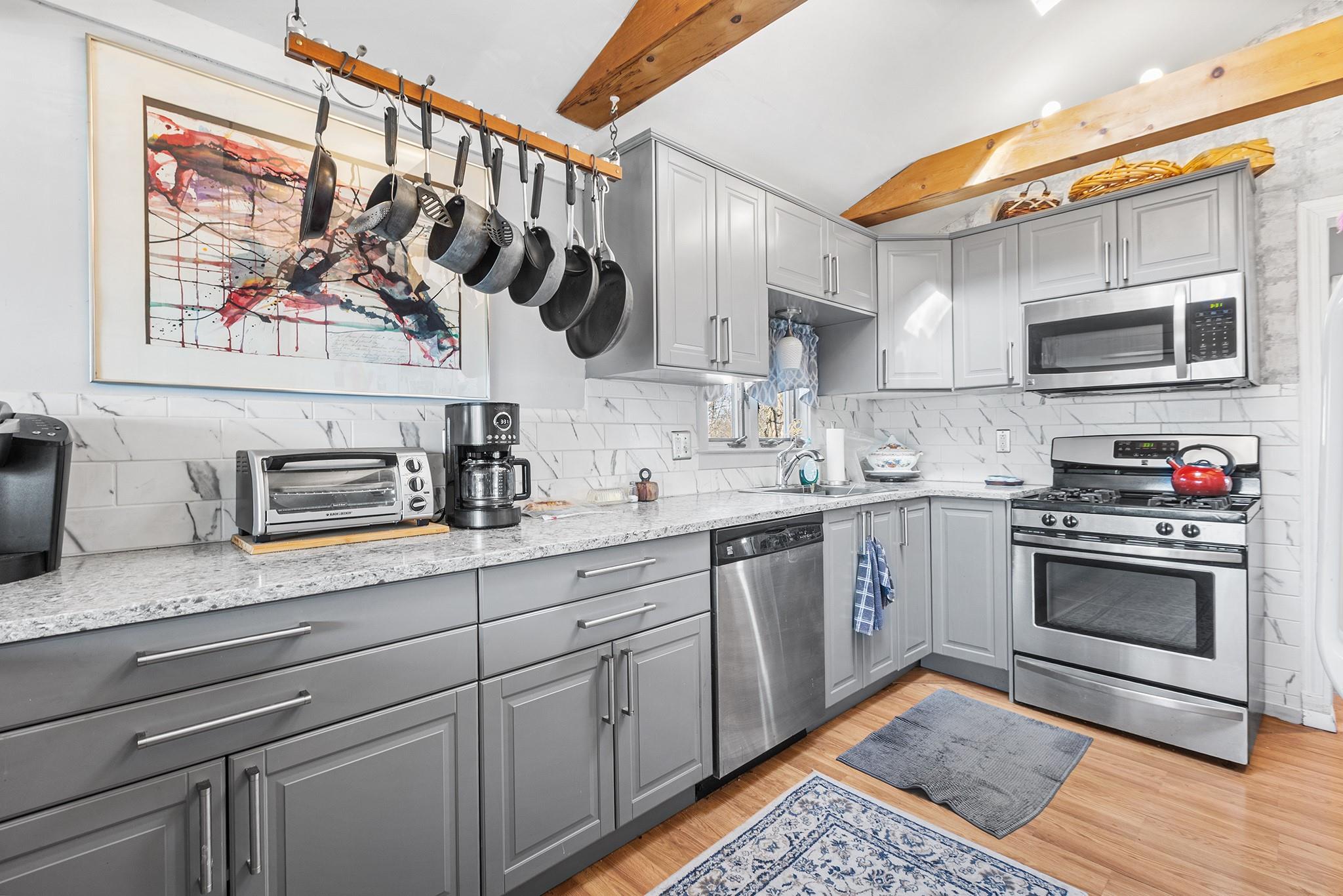 40 N Maple Road, Lake Peekskill, New York image 10